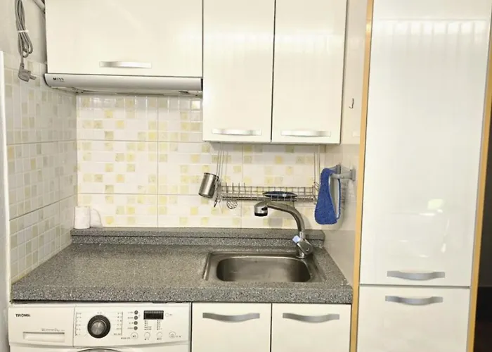 42hongdae Station Area, Yeonnam, Hongdae Street, 15 Minutes From Itaewon, Single Accommodation, Fully Furnished Appartamento Seul